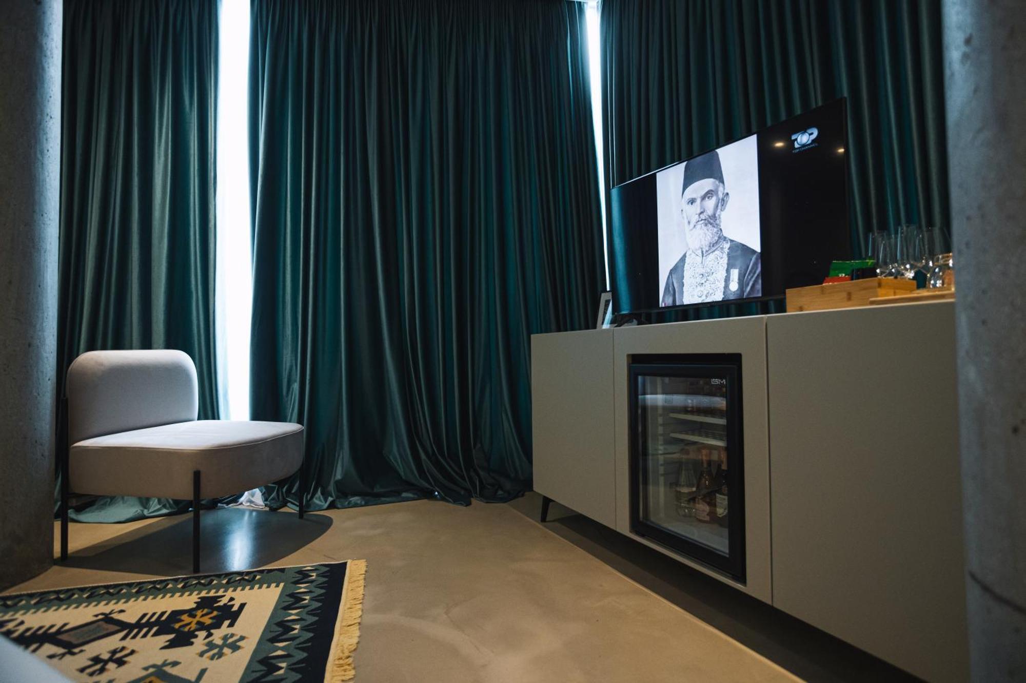 Dot Tradition Hotel *